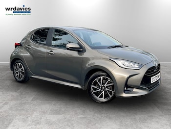 Used Toyota Yaris 2022 for sale - 77918015: Photo