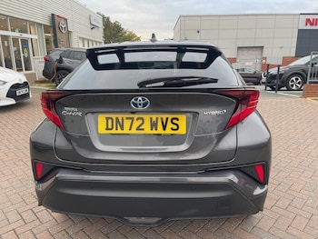 Used Toyota C-HR 2022 for sale - 76276304: Photo