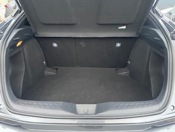 Used Toyota C-HR 2022 for sale - 76276304: Photo