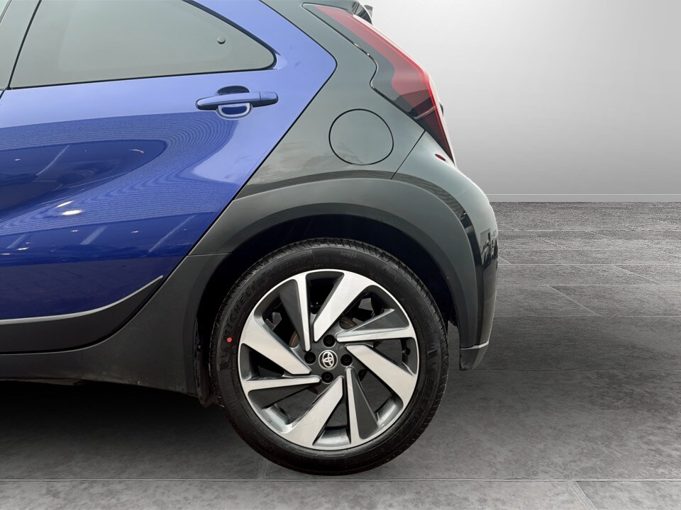 Used Toyota Aygo X 2023 for sale - 77979073: Photo 14