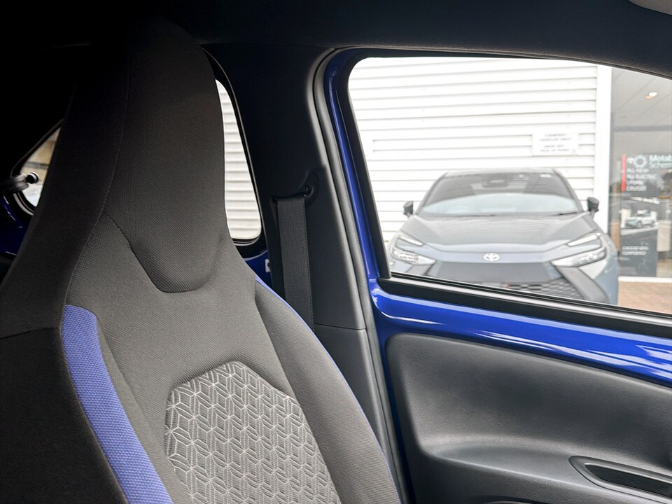 Used Toyota Aygo X 2023 for sale - 77979073: Photo 31