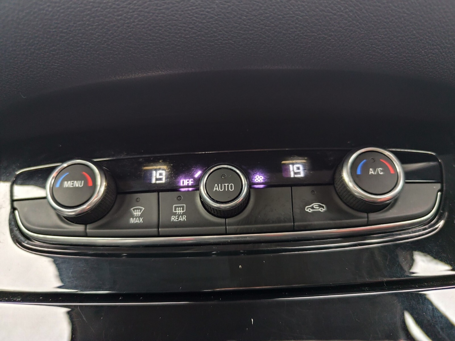 Used Vauxhall Grandland X 2019 for sale - 77660442: Photo 21