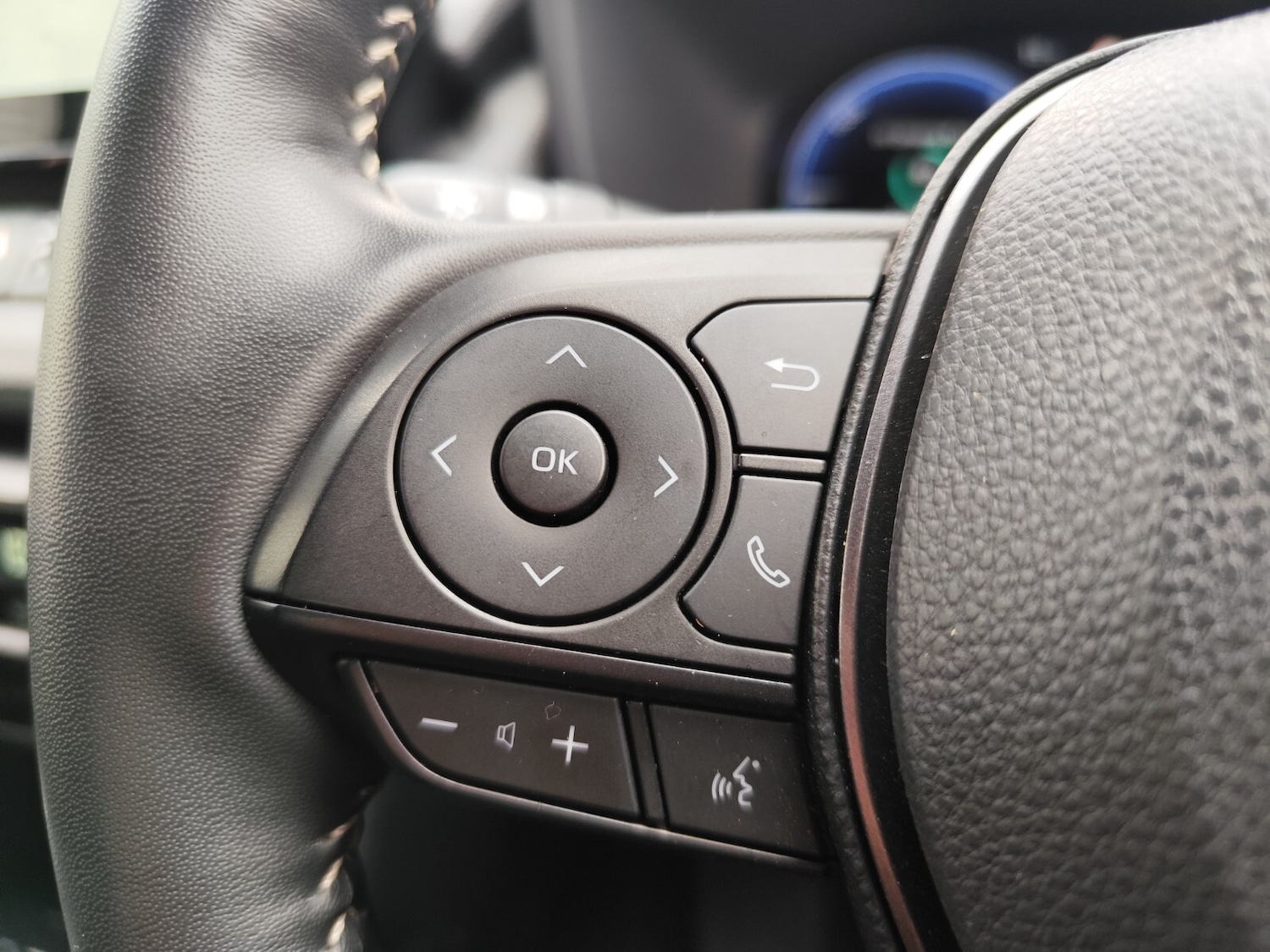 Used Toyota RAV4 2024 for sale - 76428159: Photo 18