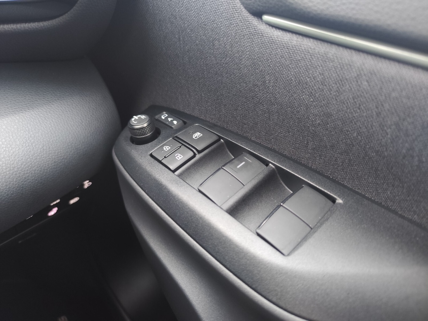 Used Toyota Yaris Cross 2024 for sale - 77413920: Photo 23