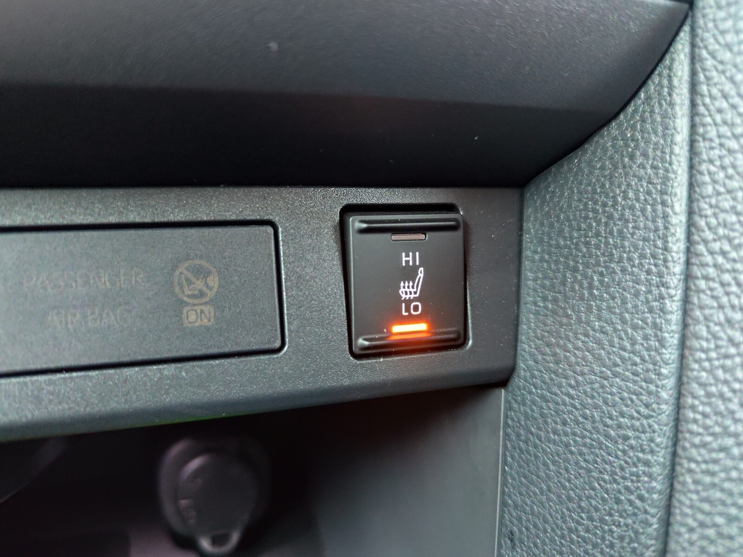 Used Toyota Yaris Cross 2024 for sale - 77413920: Photo 30