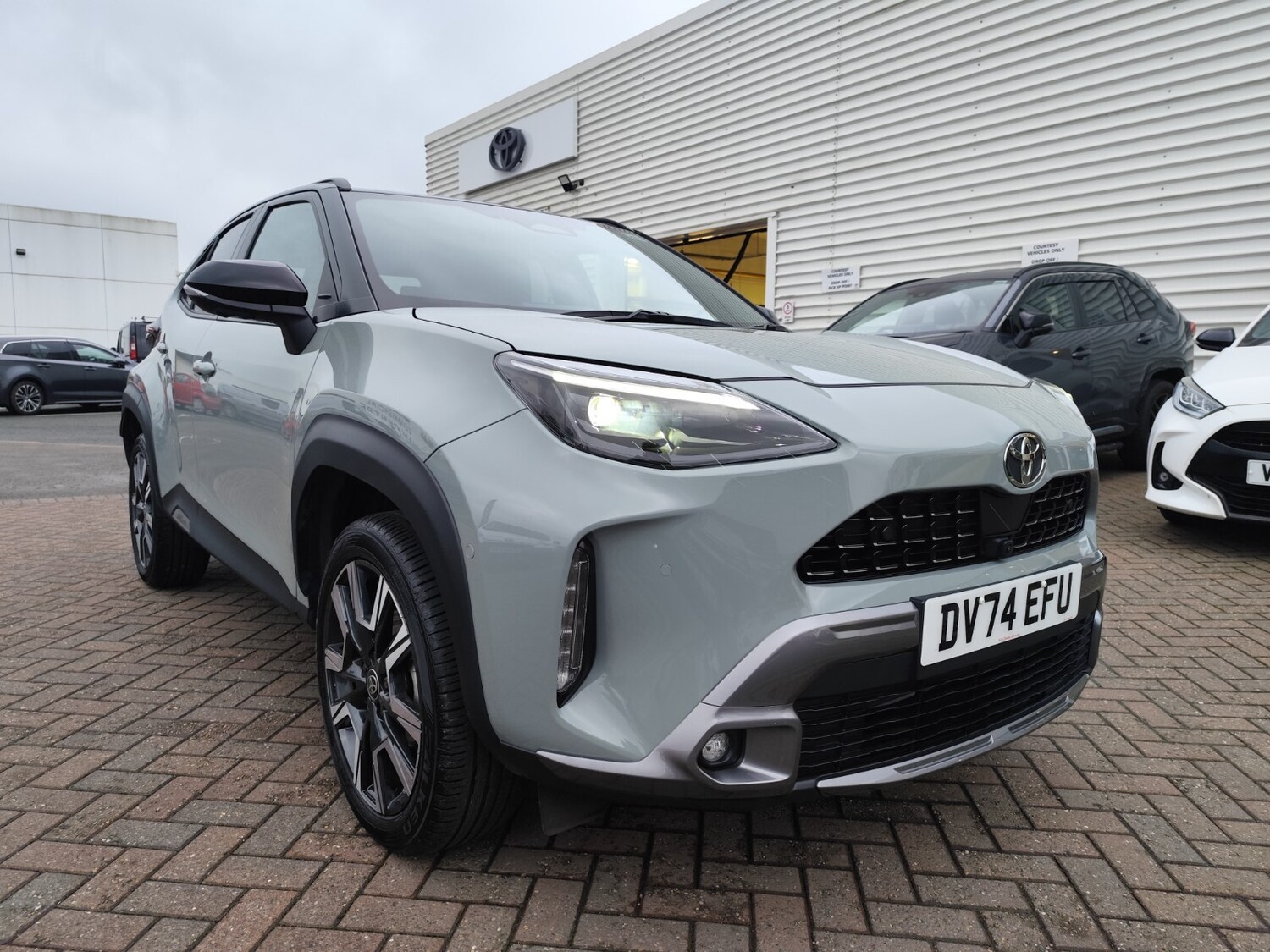 Used Toyota Yaris Cross 2024 for sale - 77413920: Photo 37