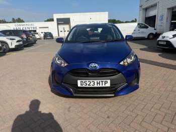 Used Toyota Yaris 2023 for sale - 74615787: Photo