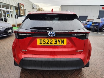 Used Toyota Yaris Cross 2022 for sale - 76717300: Photo