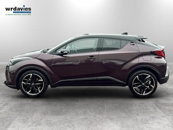 Used Toyota C-HR 2023 for sale - 77698151: Photo