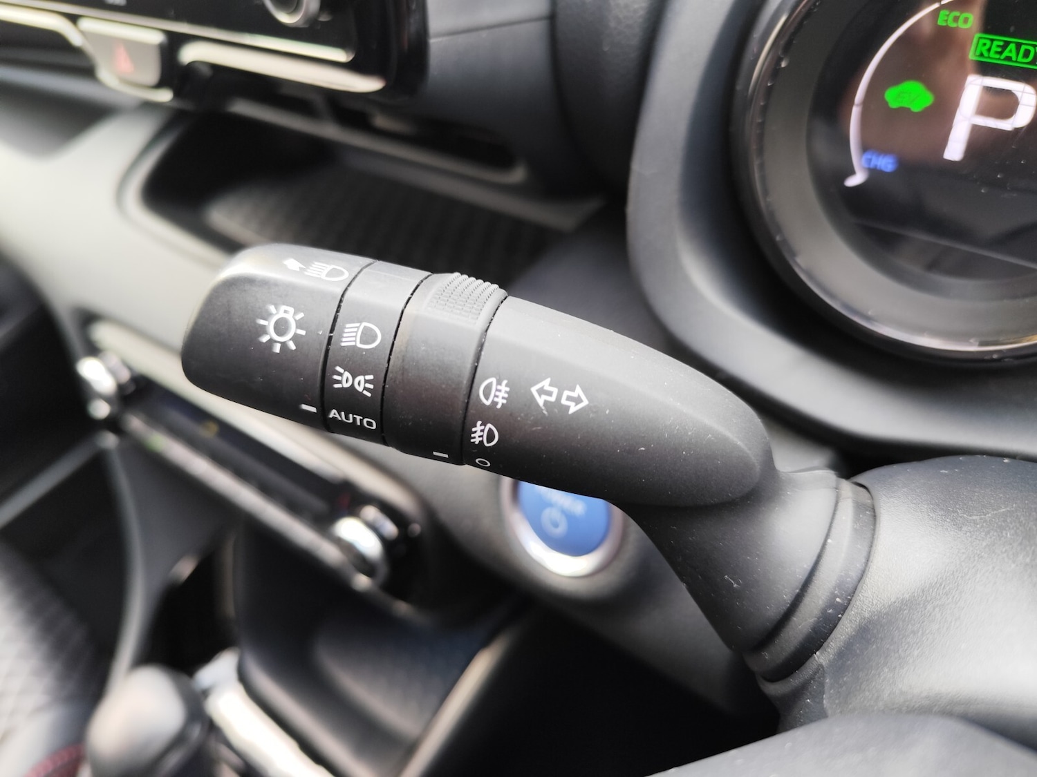 Used Toyota Yaris 2020 for sale - 76817920: Photo 17