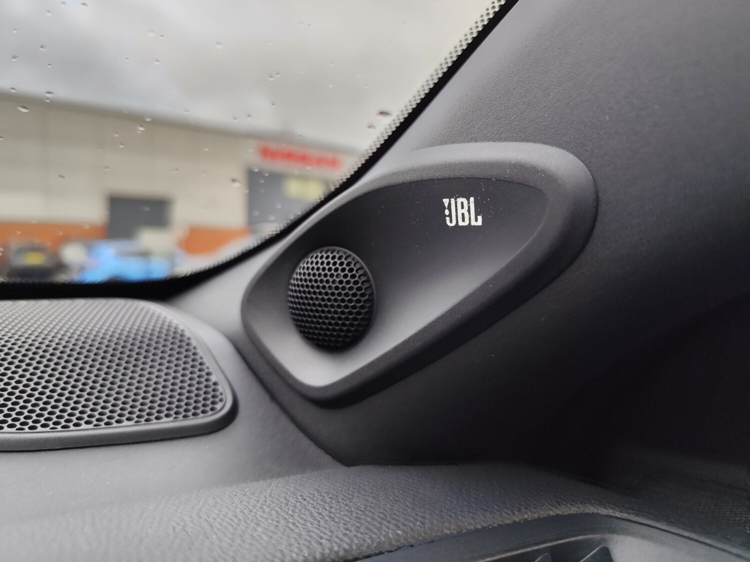 Used Toyota Yaris 2020 for sale - 76817920: Photo 28