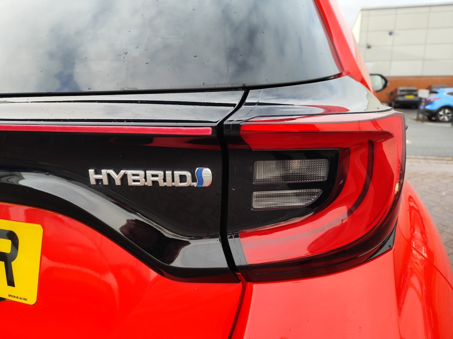 Used Toyota Yaris 2020 for sale - 76817920: Photo 34