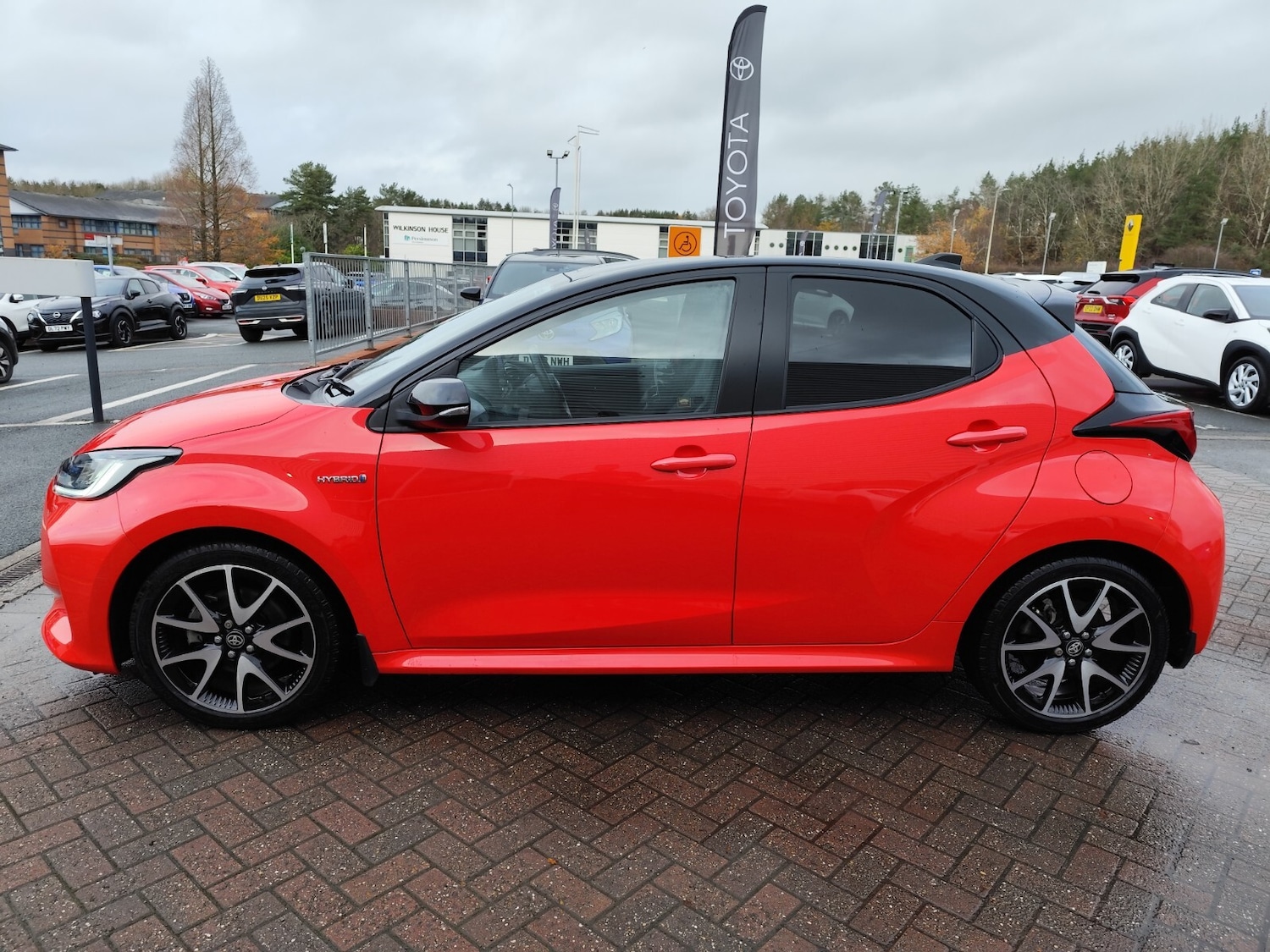 Used Toyota Yaris 2020 for sale - 76817920: Photo 8