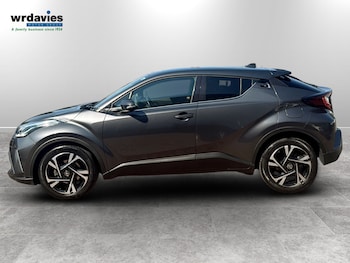 Used Toyota C-HR 2023 for sale - 79133774: Photo