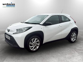 Used Toyota Yaris 2023 for sale - 78133591: Photo