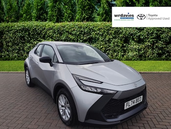 Used Toyota C-HR 2024 for sale - 76276208: Photo