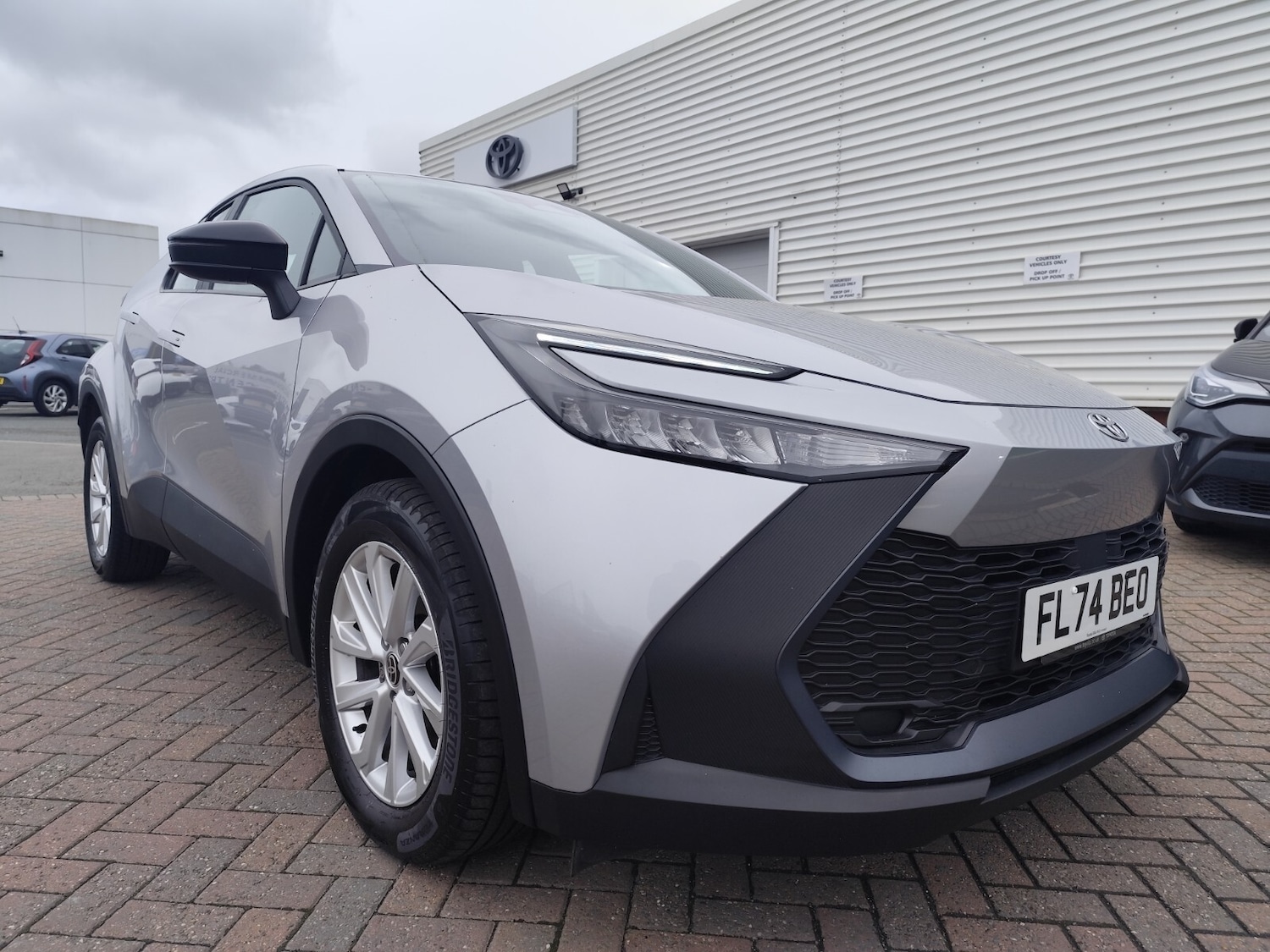 Used Toyota C-HR 2024 for sale - 76276208: Photo 32