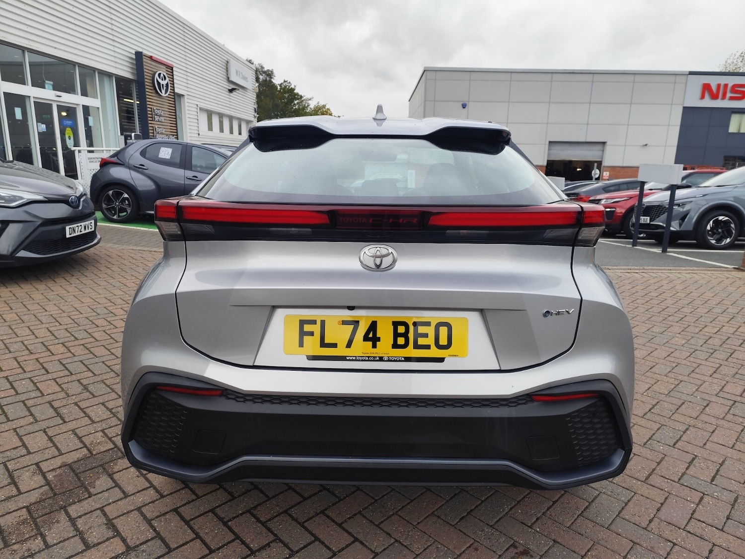 Used Toyota C-HR 2024 for sale - 76276208: Photo 4