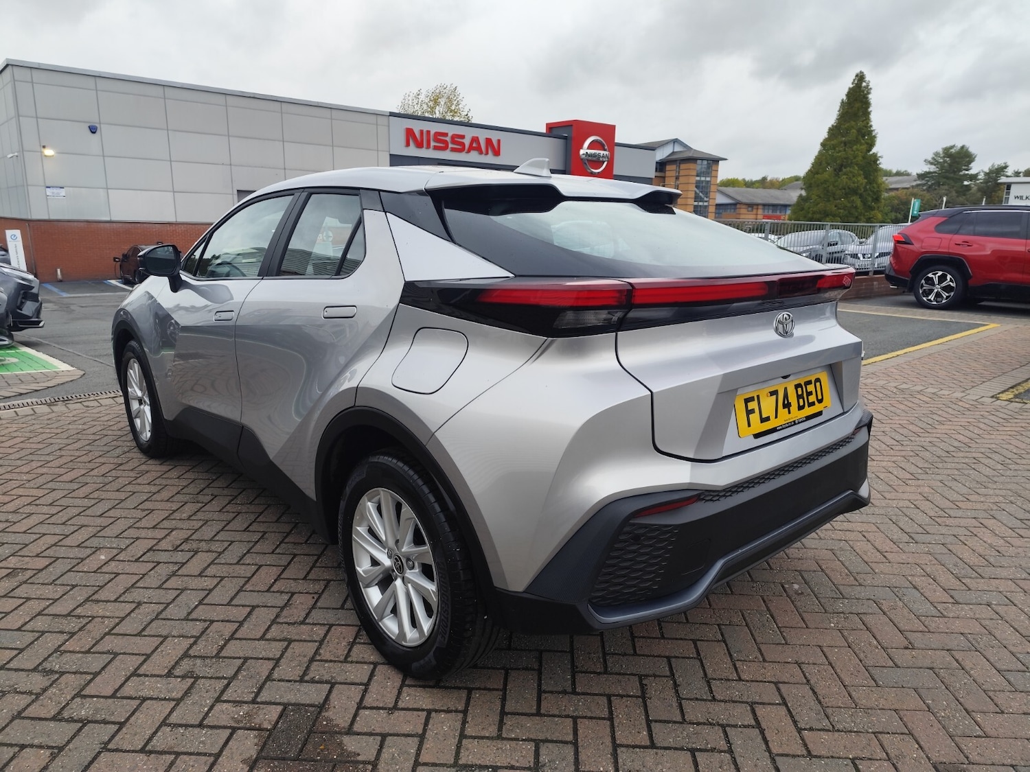 Used Toyota C-HR 2024 for sale - 76276208: Photo 7