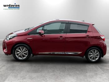 Used Toyota Yaris 2018 for sale - 79754477: Photo
