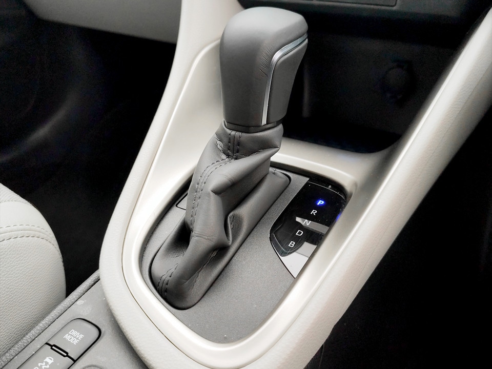 Used Toyota Yaris 2023 for sale - 77795129: Photo 29