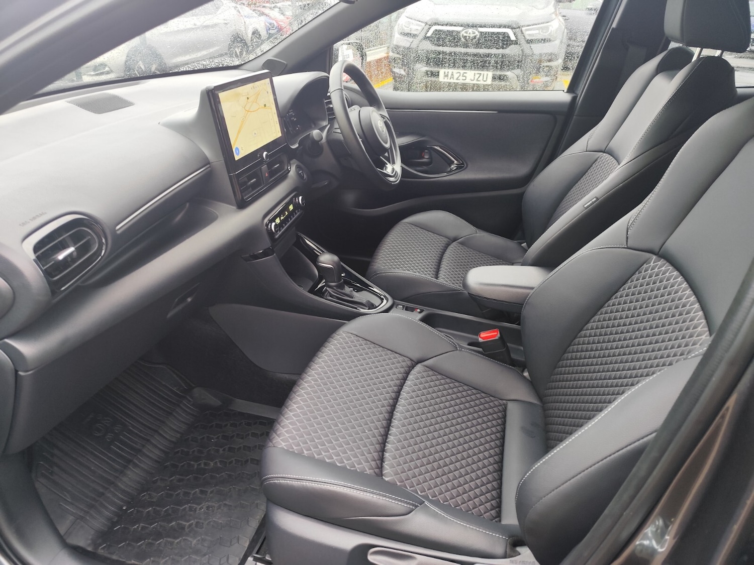 Used Toyota Yaris 2025 for sale - 76874420: Photo 11