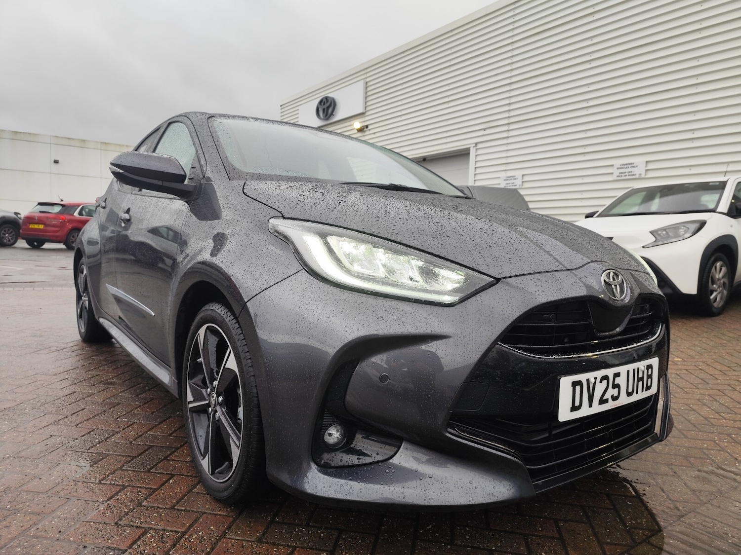 Used Toyota Yaris 2025 for sale - 76874420: Photo 35