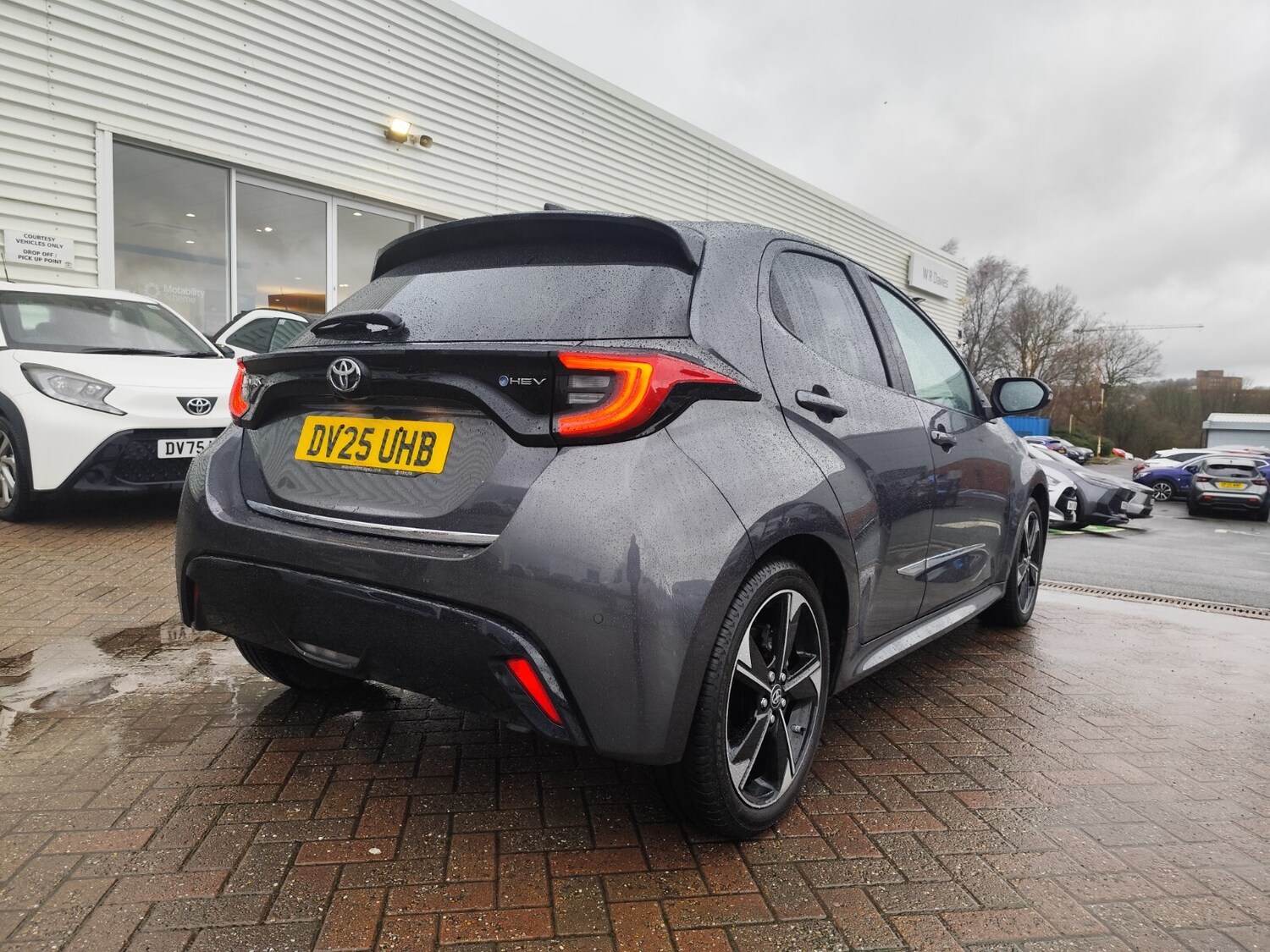 Used Toyota Yaris 2025 for sale - 76874420: Photo 38