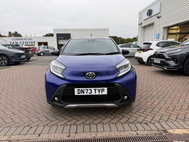 Used Toyota Aygo X 2023 for sale - 76276802: Photo 2