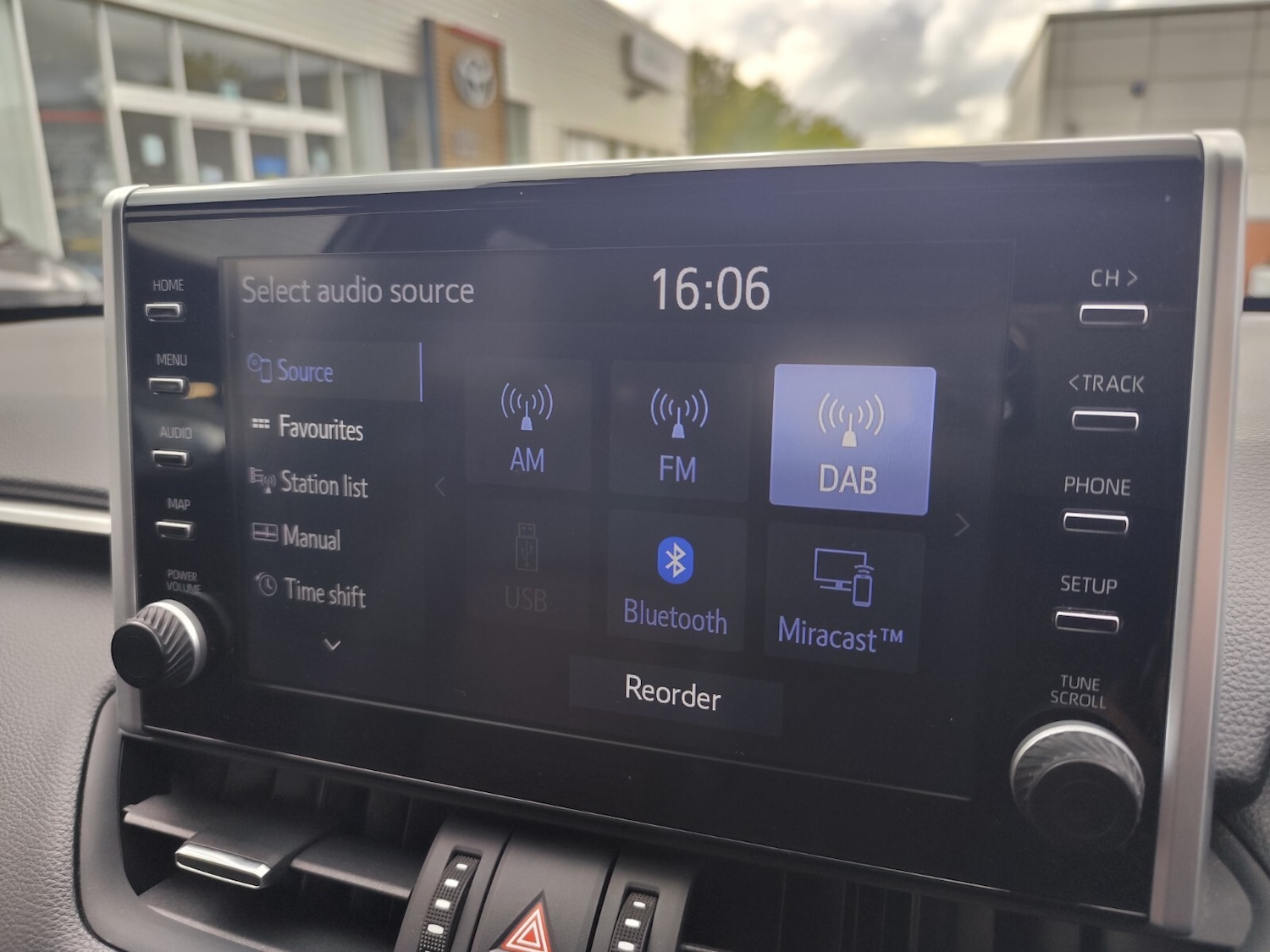 Used Toyota RAV4 2022 for sale - 76276545: Photo 23