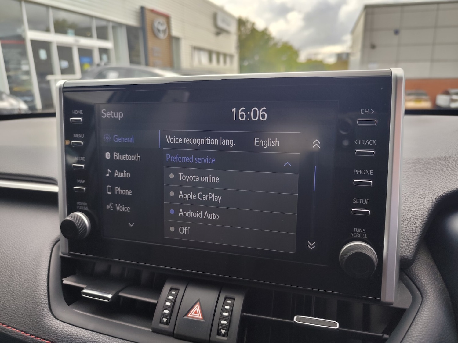 Used Toyota RAV4 2022 for sale - 76276545: Photo 25