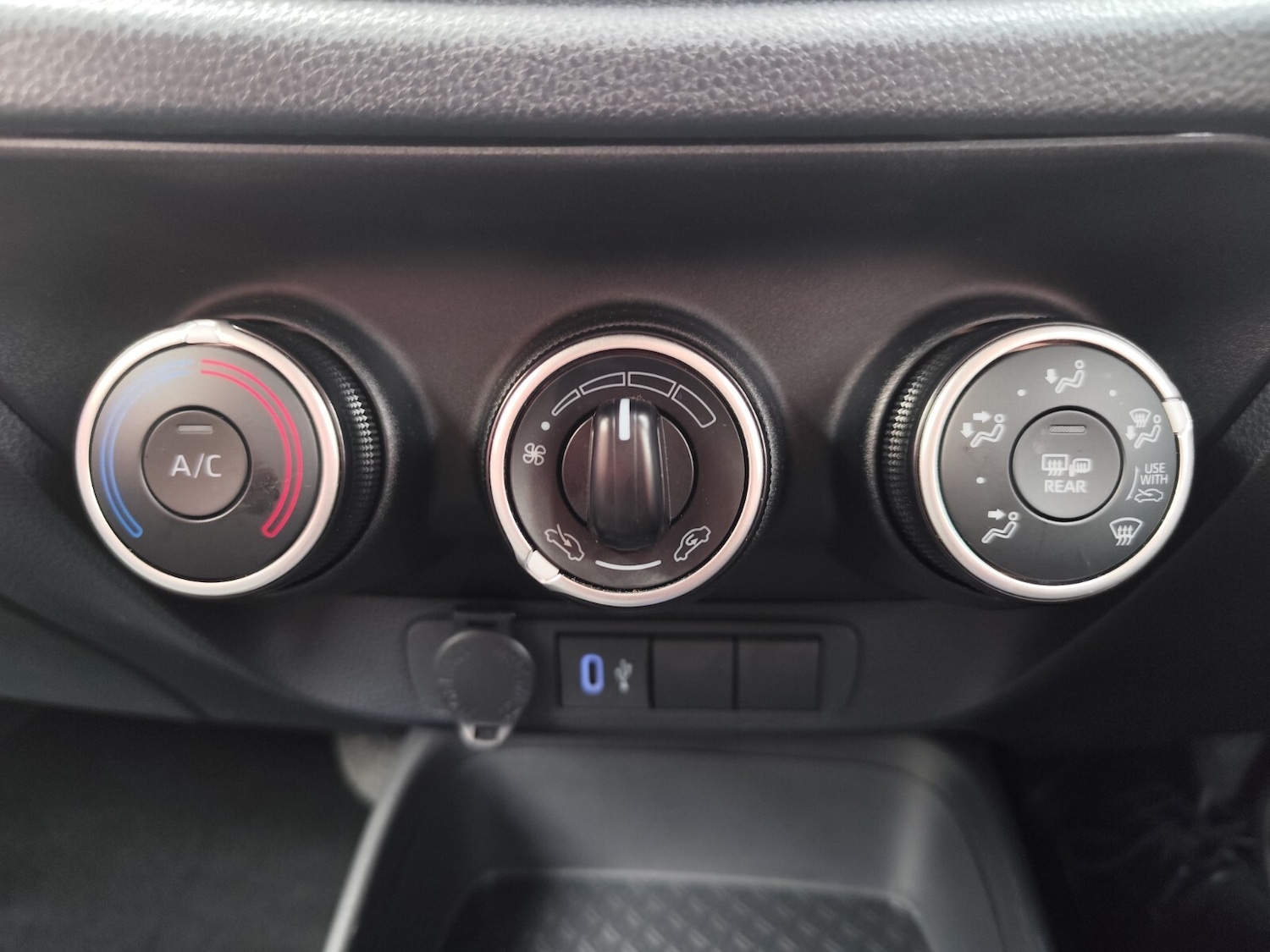 Used Toyota Aygo X 2024 for sale - 76766177: Photo 25