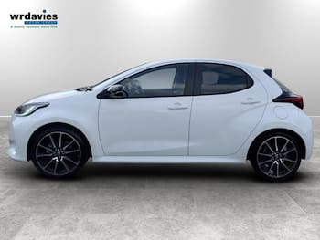 Used Toyota Yaris 2023 for sale - 79627811: Photo