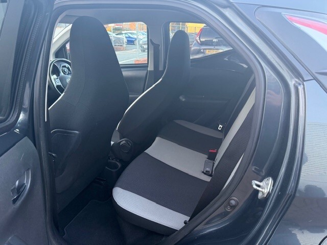 Used Toyota AYGO 2017 for sale - 76589913: Photo 14