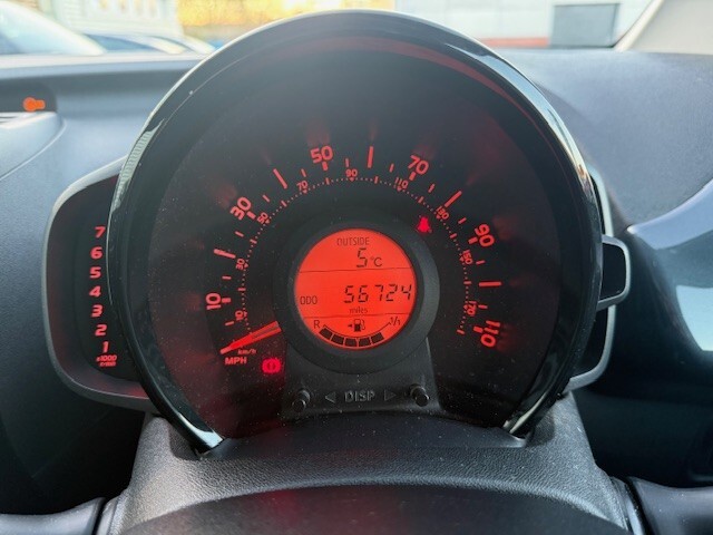 Used Toyota AYGO 2017 for sale - 76589913: Photo 18