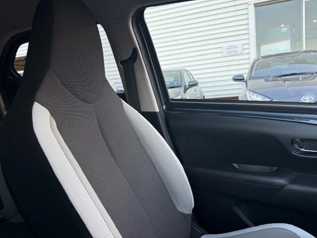 Used Toyota AYGO 2017 for sale - 76589913: Photo 29