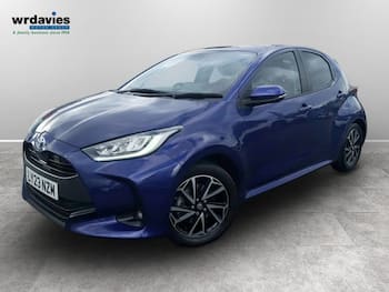 Used Toyota Yaris 2023 for sale - 79658625: Photo