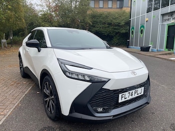 Used Toyota C-HR 2024 for sale - 76276741: Photo