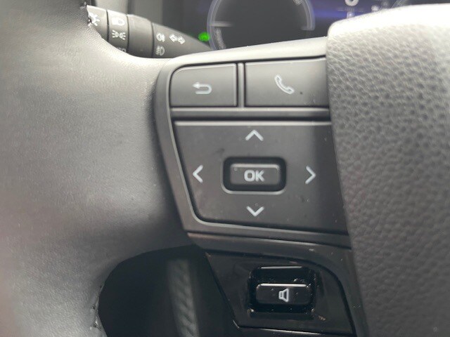 Used Toyota C-HR 2024 for sale - 76276741: Photo 24