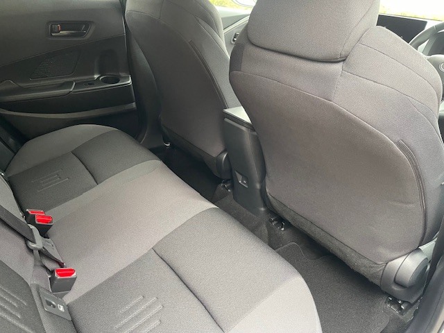 Used Toyota C-HR 2024 for sale - 76276741: Photo 6