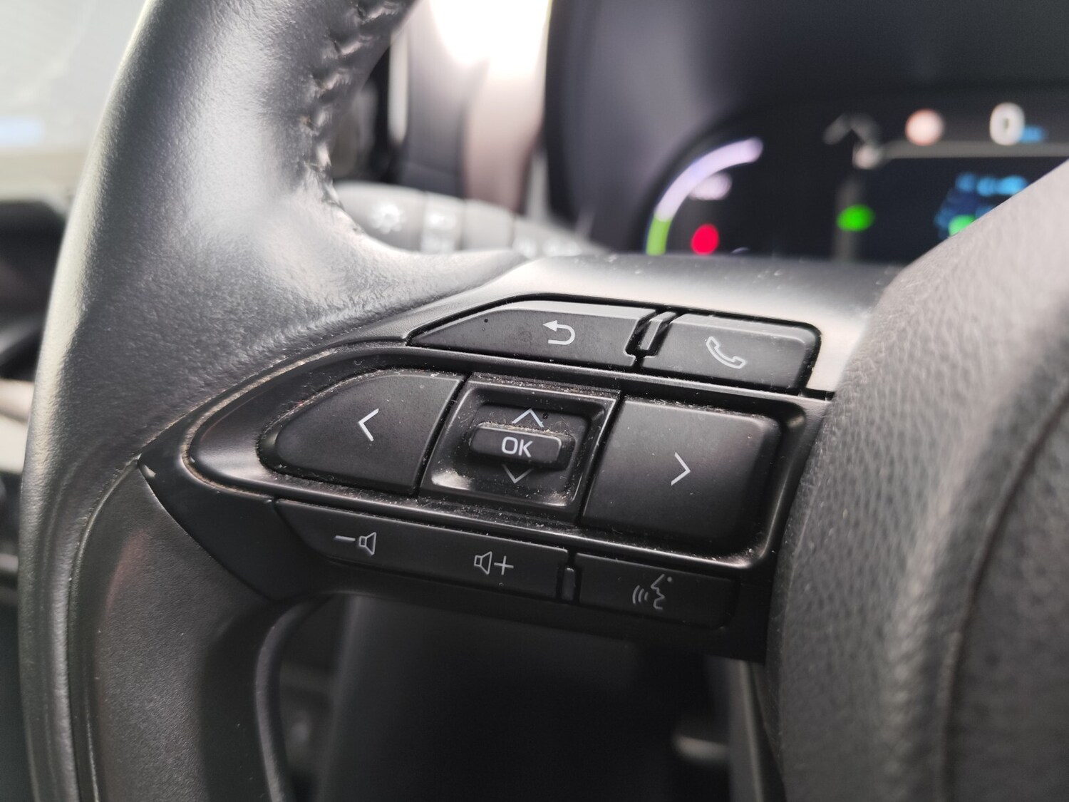 Used Toyota Yaris Cross 2022 for sale - 77261653: Photo 17