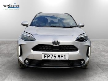 Used Toyota Yaris Cross 2025 for sale - 78729800: Photo
