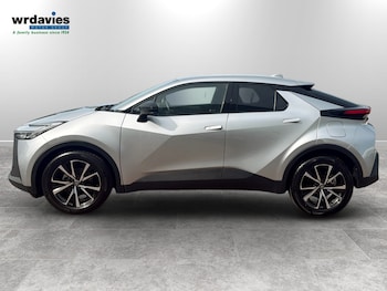 Used Toyota C-HR 2025 for sale - 78729796: Photo