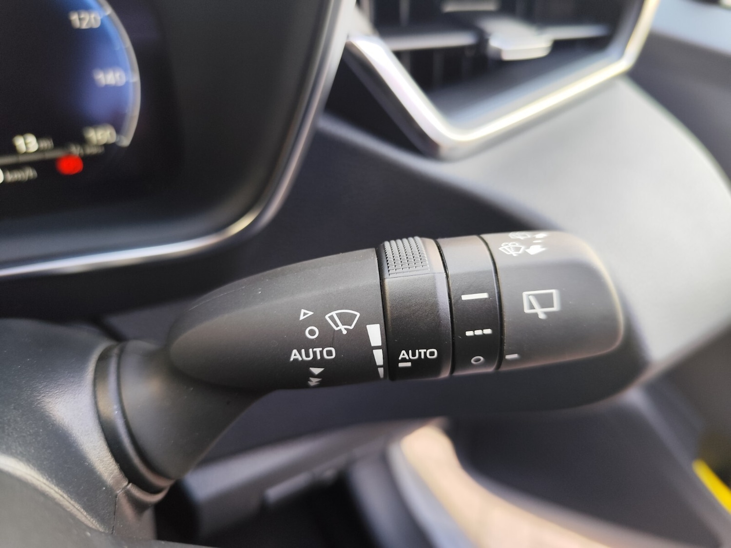 Used Toyota Corolla 2023 for sale - 76361783: Photo 21