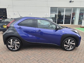 Used Toyota Aygo X 2023 for sale - 76276342: Photo
