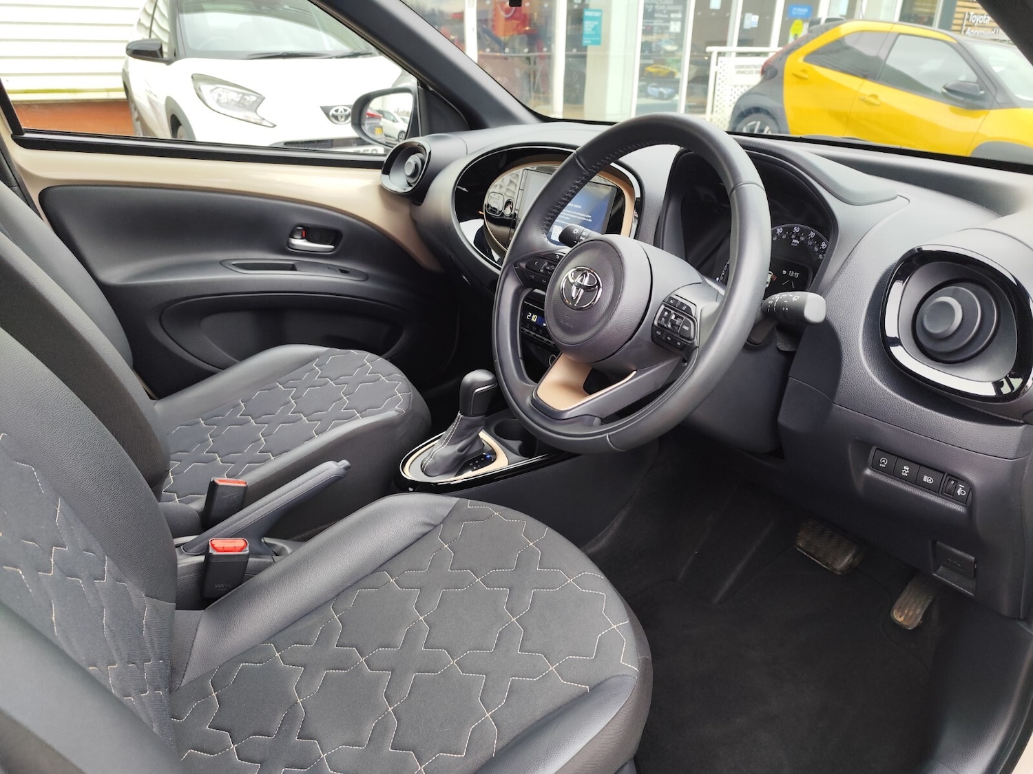 Used Toyota Aygo X 2023 for sale - 77492710: Photo 13