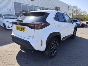 Used Toyota Yaris Cross 2024 for sale - 74471750: Photo