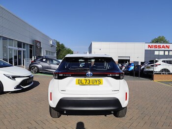 Used Toyota Yaris Cross 2023 for sale - 76276212: Photo
