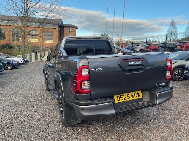 Used Toyota Hilux 2025 for sale - 76623464: Photo 10