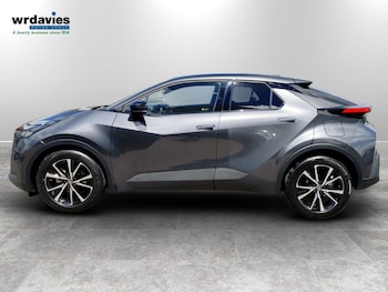 Used Toyota C-HR 2025 for sale - 78849353: Photo